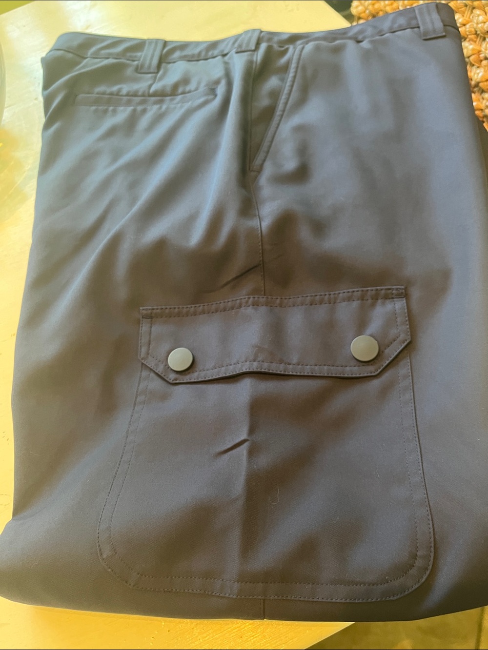 Roundtree & Yorke Navy Cargo Pants with Snap-Flap Pocket